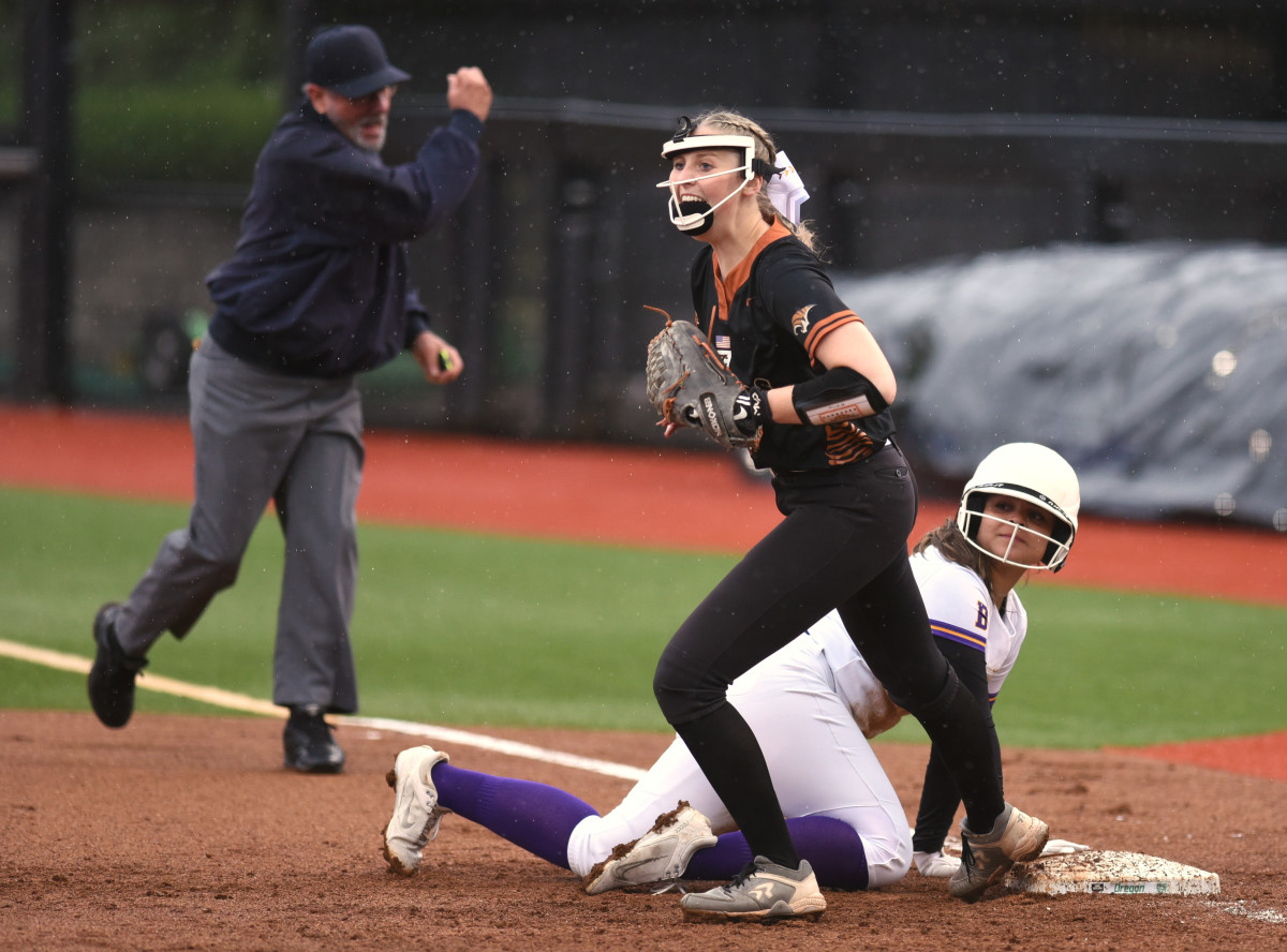 Burns Yamhill-Carlton 3A softball final Taylor Balkom 10